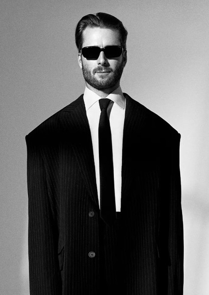 Glen Powell