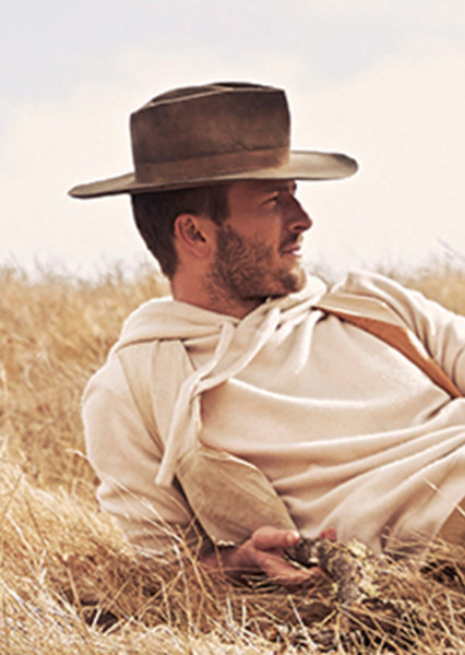Glen Powell photo