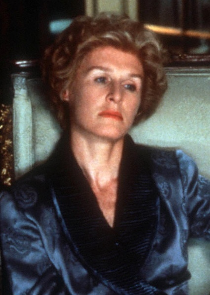 Glenn Close photo