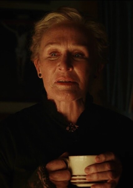 Glenn Close photo