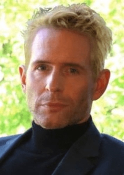 Glenn Howerton photo
