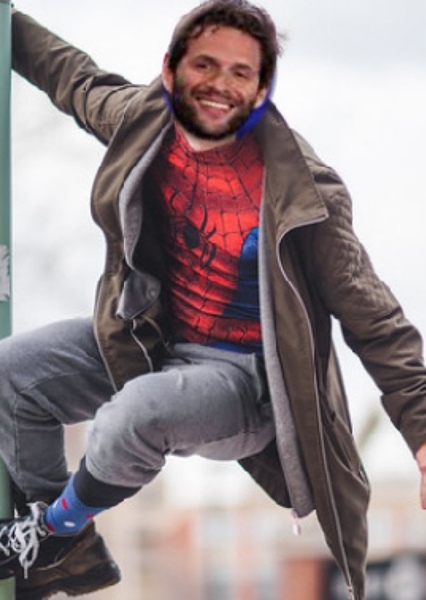 Glenn Howerton