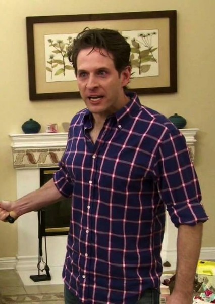 Glenn Howerton