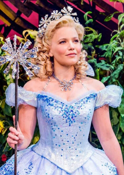 Glinda the Good Witch photo