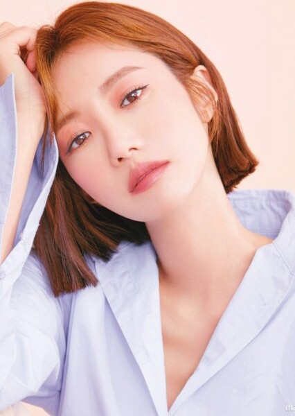 Go Joon-hee photo