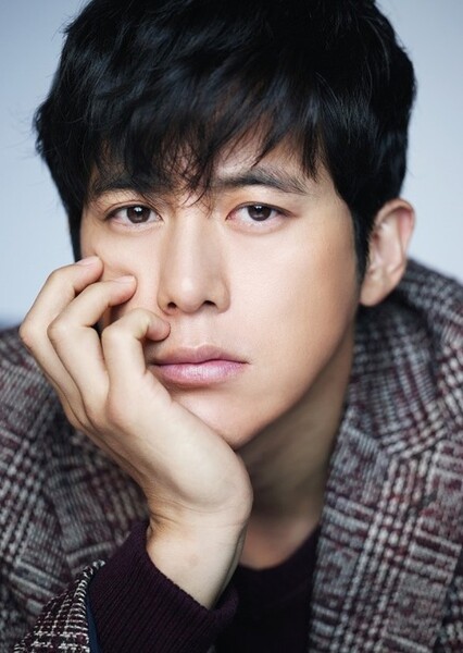 Go Soo photo