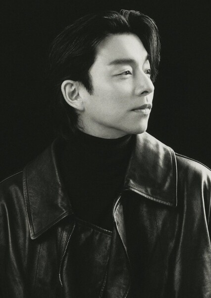 Gong Yoo photo