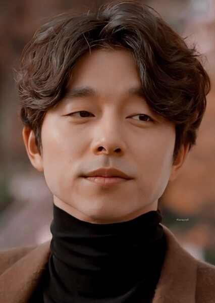 Gong Yoo photo