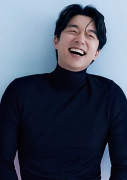 Gong Yoo photo