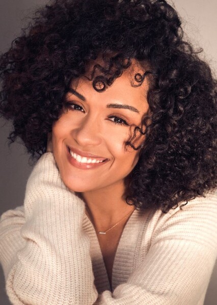 Grace Byers as Theia in Beauty and the Freak