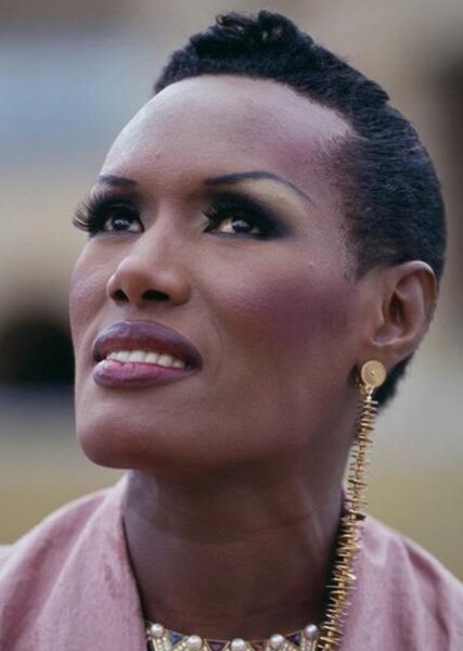 Grace Jones photo
