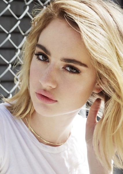 Grace Van Patten