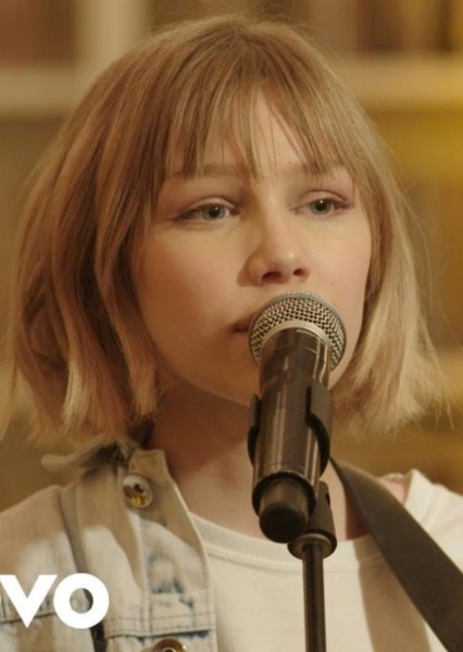 Grace VanderWaal photo