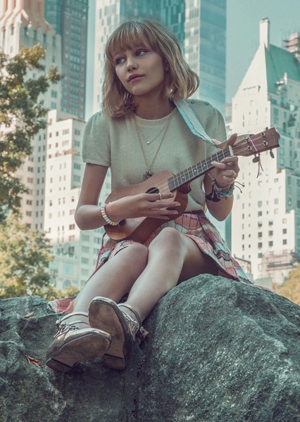Grace VanderWaal photo
