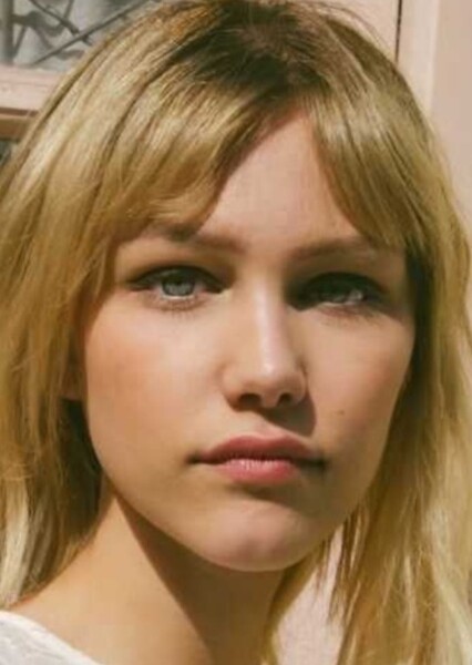 Grace VanderWaal photo