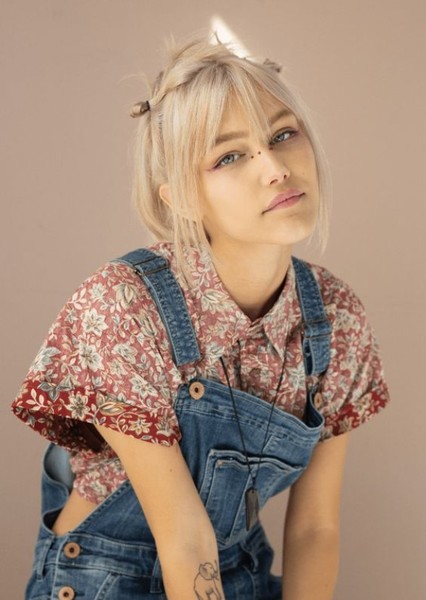 Grace VanderWaal photo