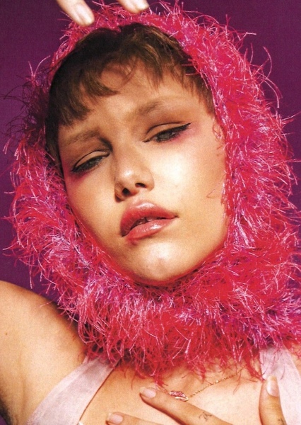 Grace VanderWaal photo