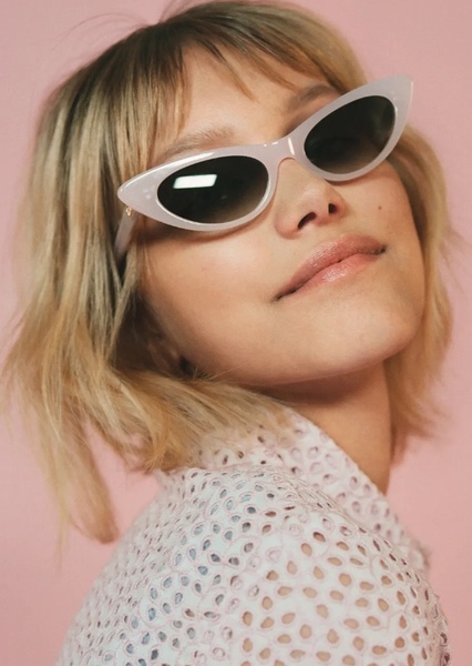 Grace VanderWaal photo