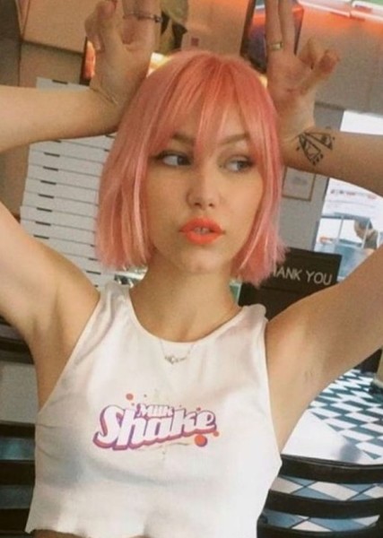 Grace VanderWaal photo