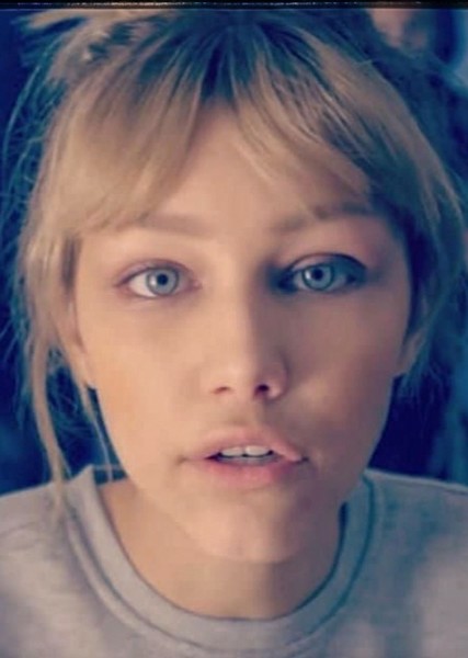 Grace VanderWaal photo