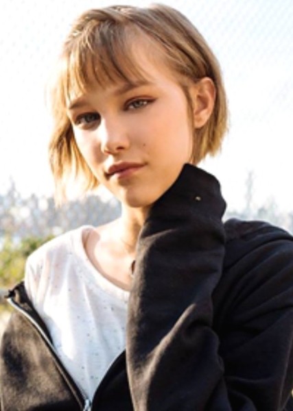 Grace VanderWaal photo
