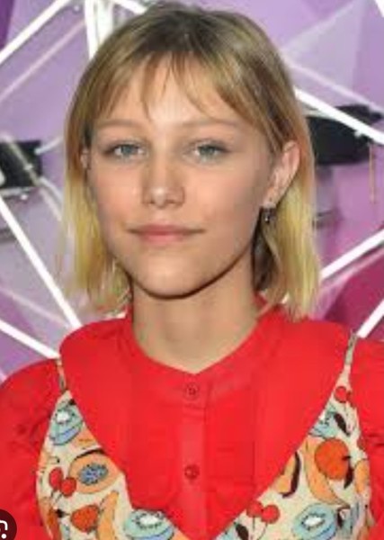 Grace VanderWaal photo