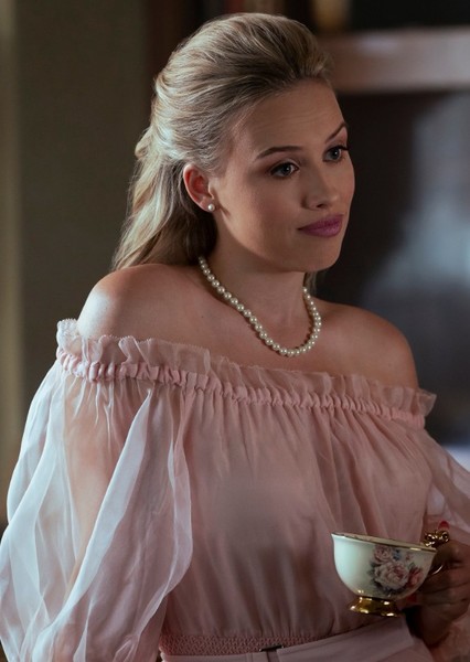 Gracie Dzienny photo