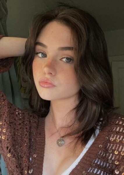 Gracie McKenna photo
