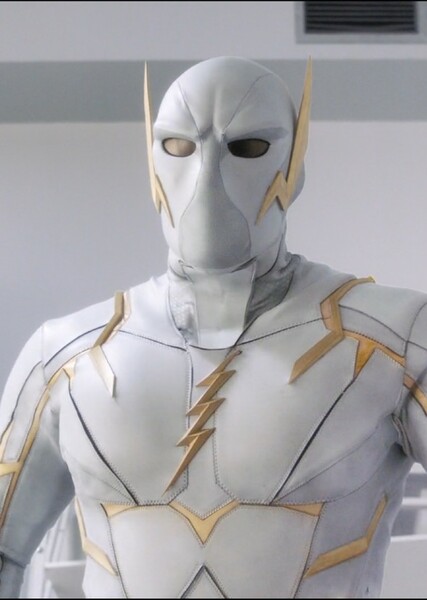 Grant Gustin photo