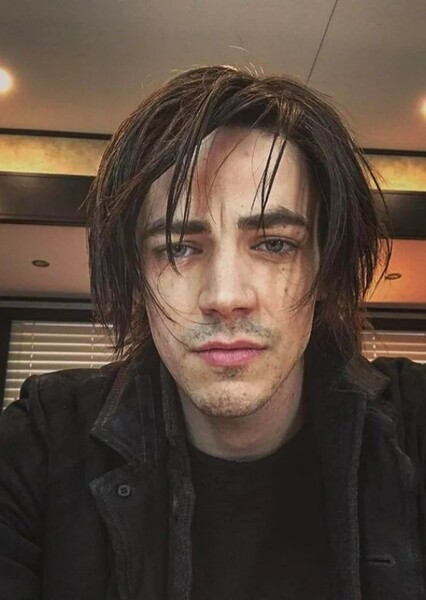 Grant Gustin
