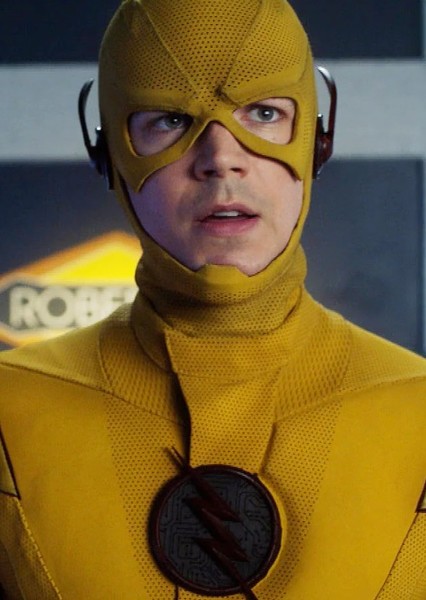 Grant Gustin photo