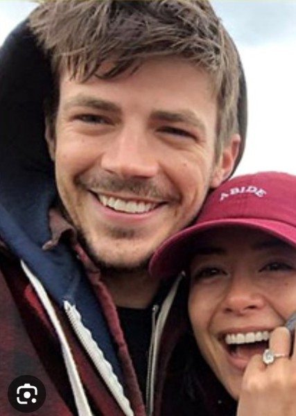 Grant Gustin photo