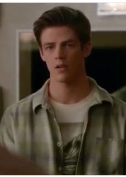 Grant Gustin