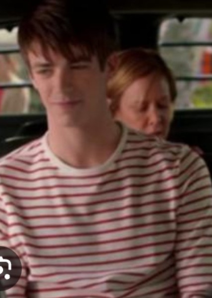 Grant Gustin photo