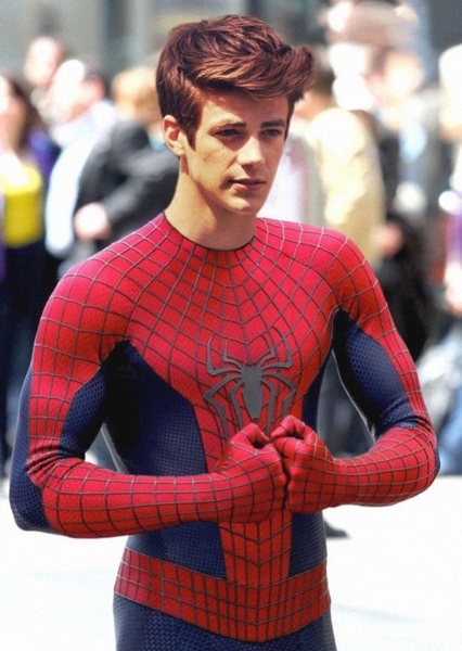 Grant Gustin photo