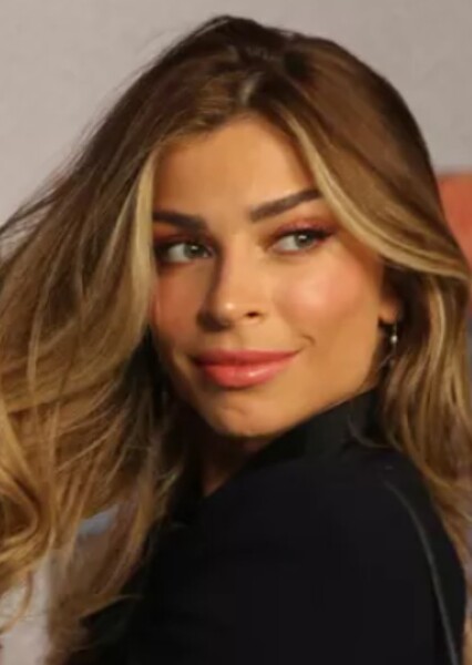 Grazi Massafera photo
