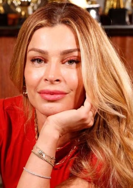 Grazi Massafera photo