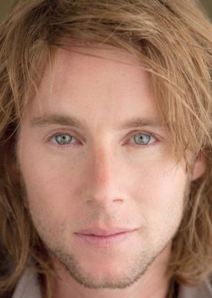 Greg Cipes photo