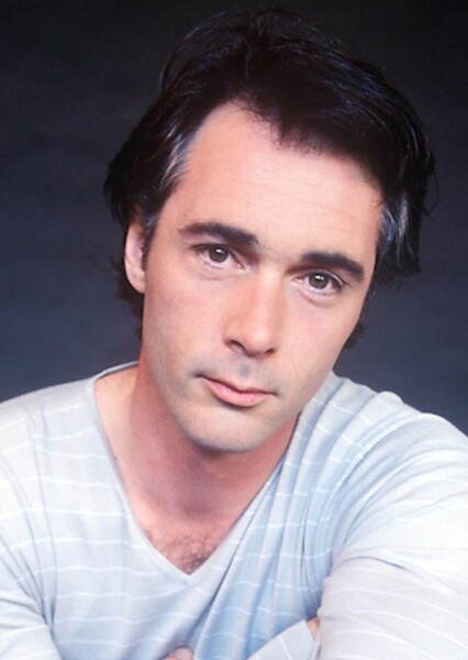 Greg Wise
