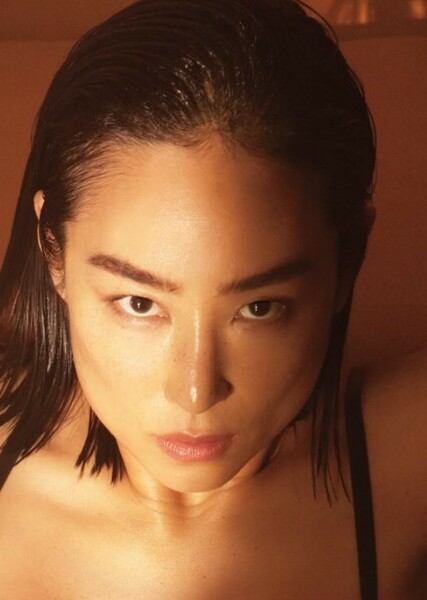 Greta Lee photo