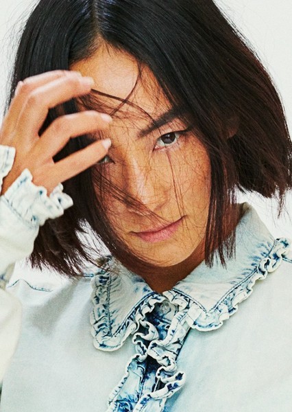 Greta Lee photo