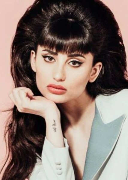 Greta Menchi photo