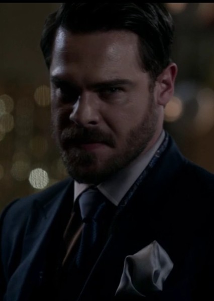 Grey Damon
