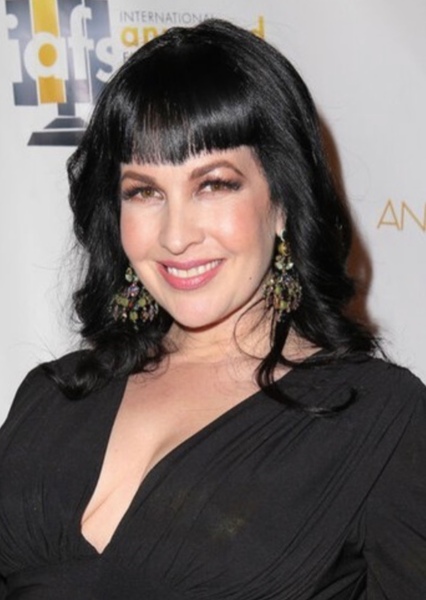 Grey DeLisle photo