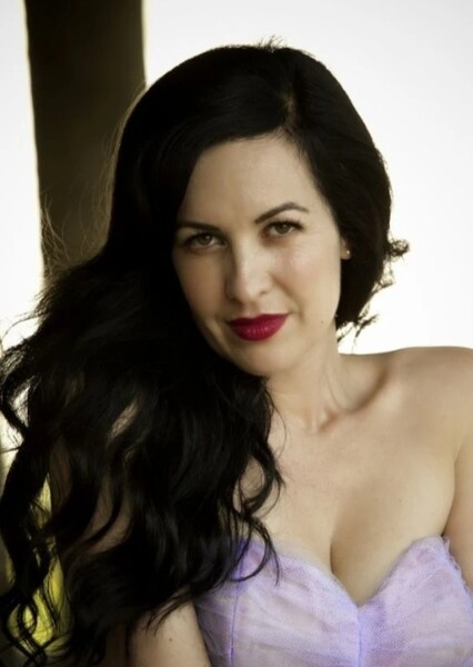 Grey DeLisle photo
