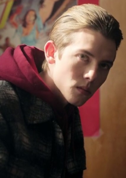 Griffin Gluck photo