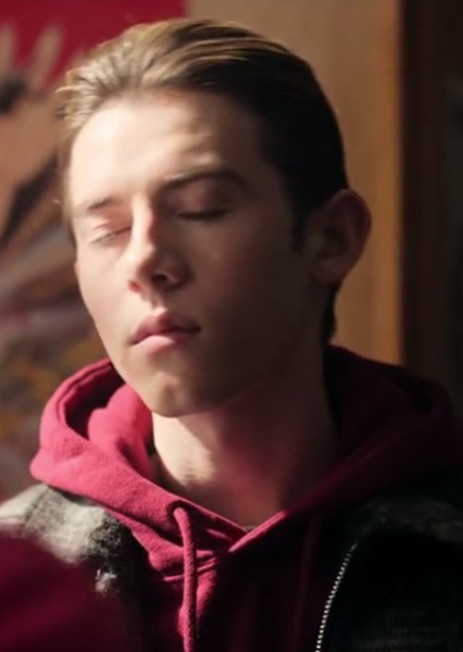 Griffin Gluck photo