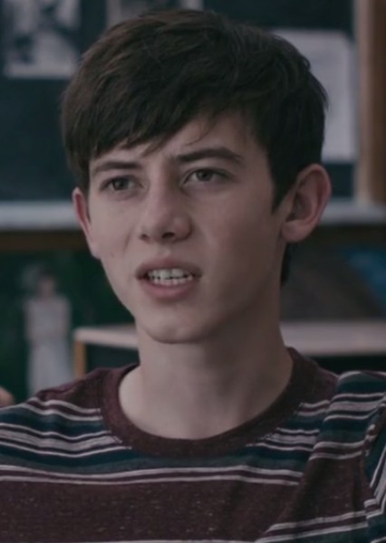 Griffin Gluck photo