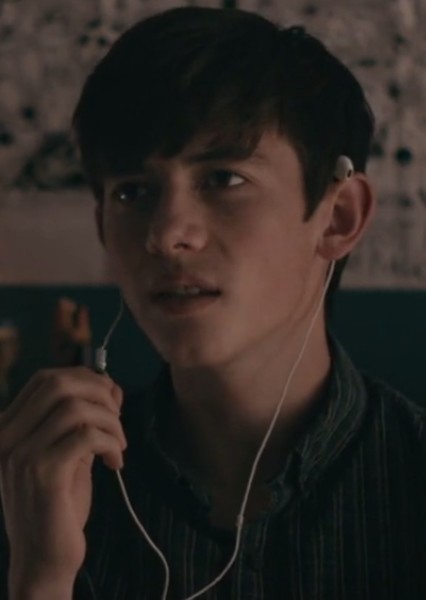 Griffin Gluck photo