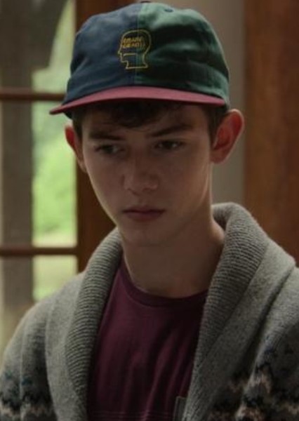 Griffin Gluck photo